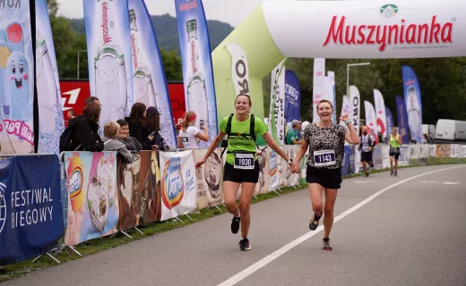 Nie pozostawili złudzeń! W tym roku Bieg Górski na 11 km należał do nich [WIDEO] - 235